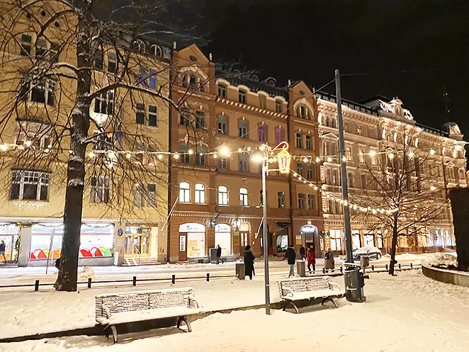 Erottajankatu 5A: The First Clinic