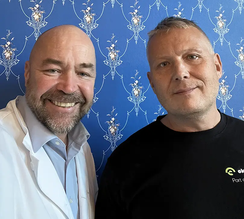 Linssileikkaus ei ollut vielä tarpeellinen, koska Samin ikänäkö hoidettiin laserilla. “Oli oikein positiivinen kokemus alusta loppuun”, Sami kommentoi.